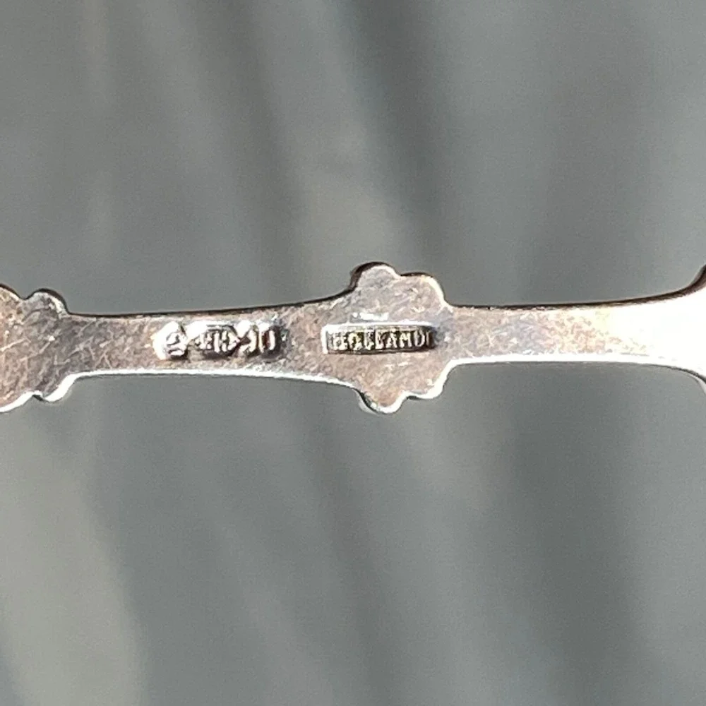 Water Bearers Man Woman Souvenir Spoon Silver Tone 4 3/4